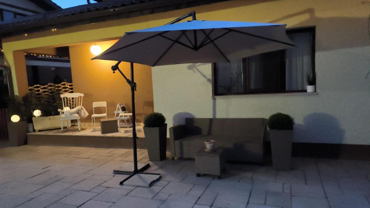 Luxury Airport Retreat Apartment คลูจ-นาโปกา ภายนอก รูปภาพ
